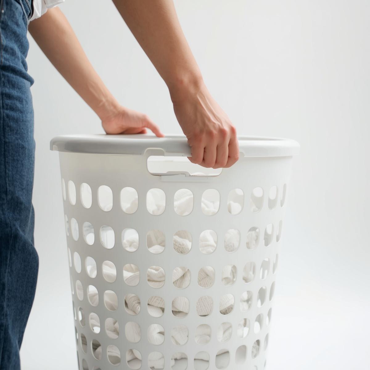 Laundry pickup delivery